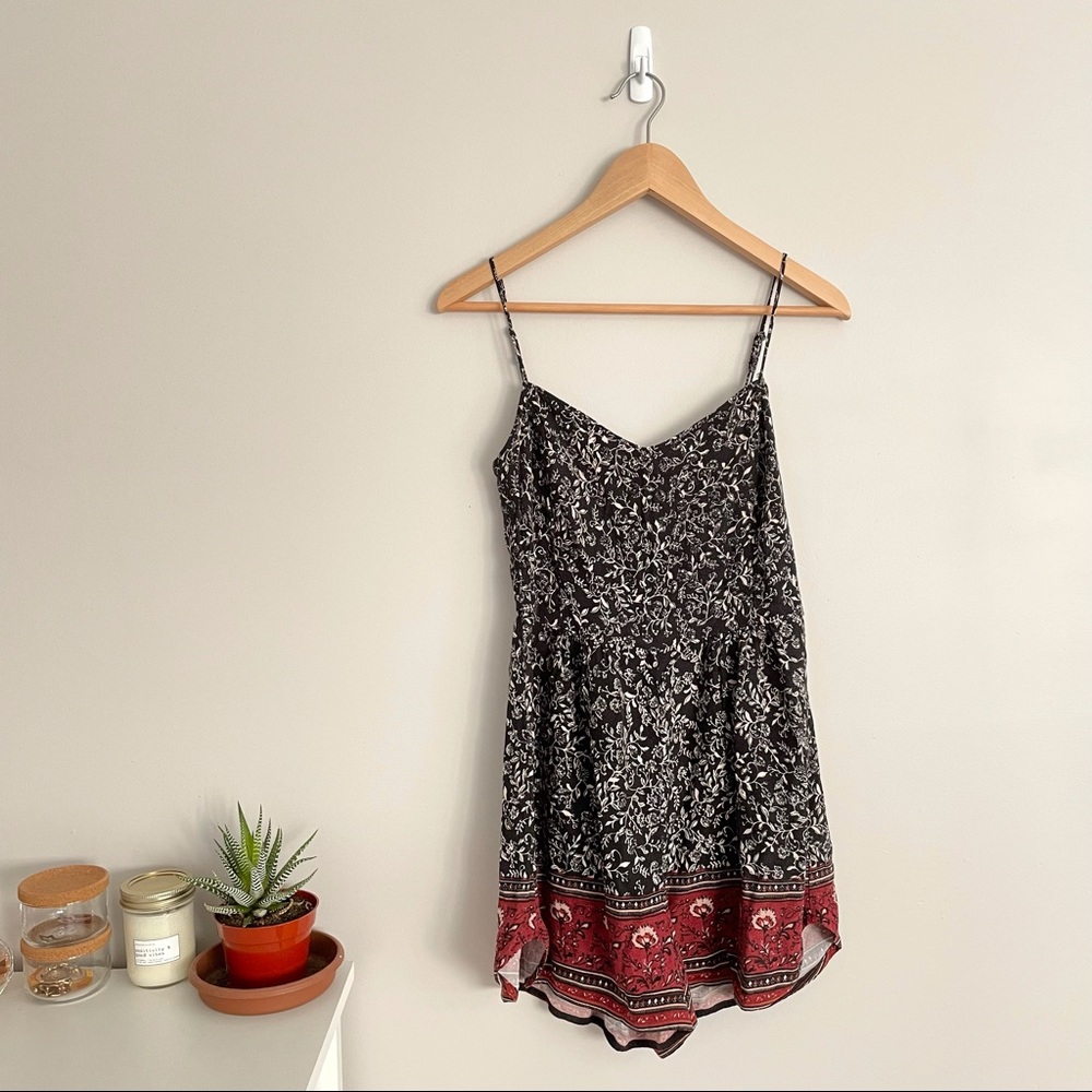 Stradivarius | paisley romper, M